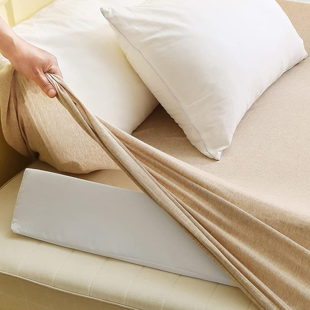 Railing strip tempat tidur anak berbentuk segitiga